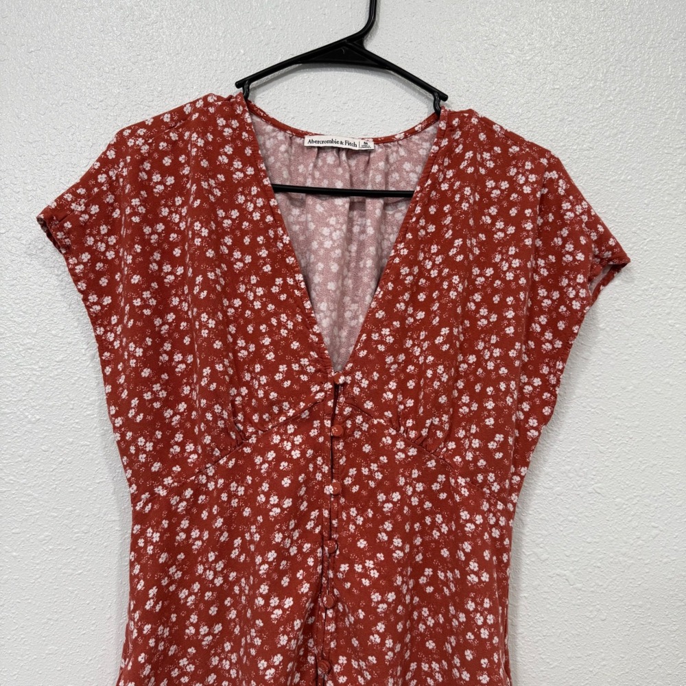 Abercrombie Fitch Red Floral Button Mini Dress Short Sleeve Smocked Waist Size M - Picture 2 of 8